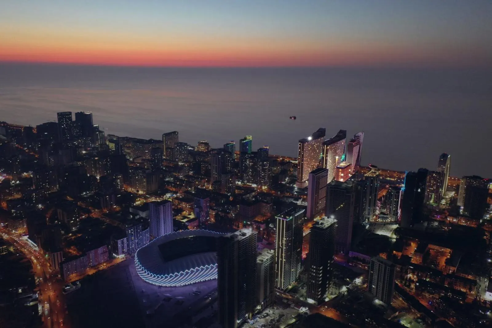 Hotel Downtown Centre In Batumi Orbi City