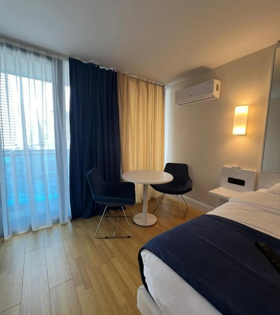 Downtown Centre In Batumi Orbi City 5*,