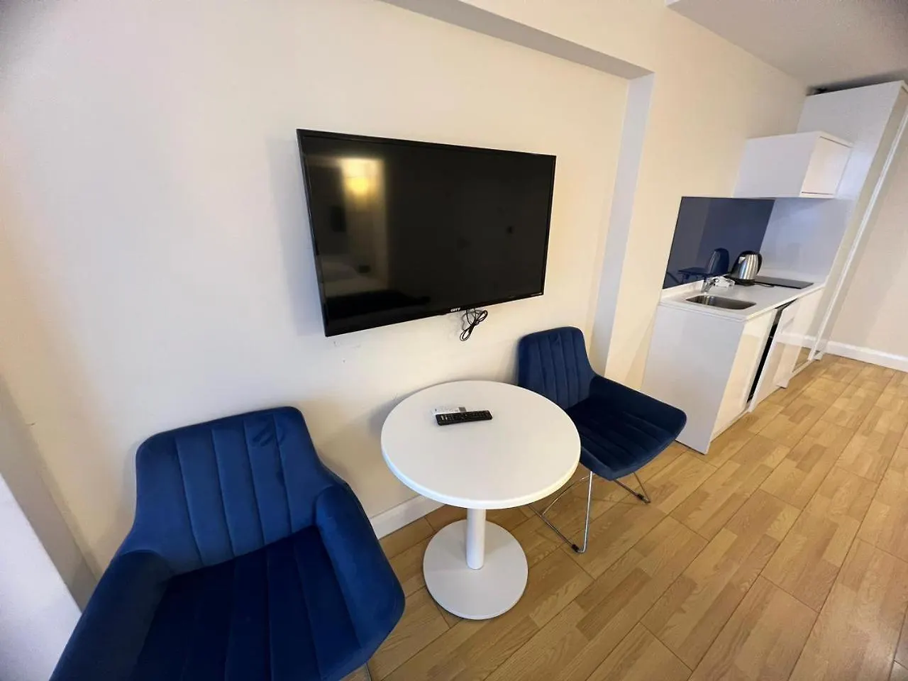 Hotel Downtown Centre In Batumi Orbi City