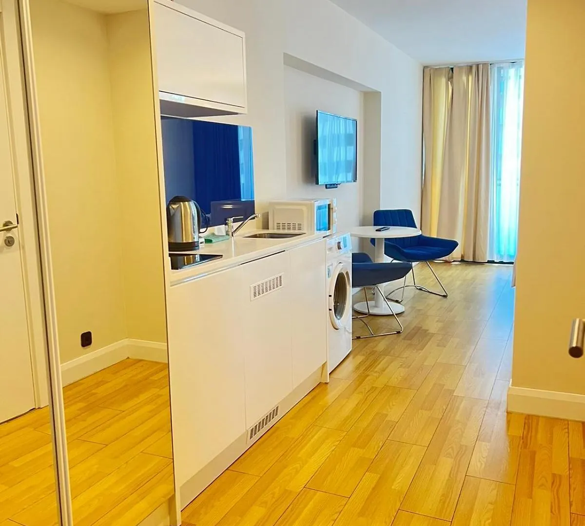 Downtown Centre In Batumi Orbi City Hotel